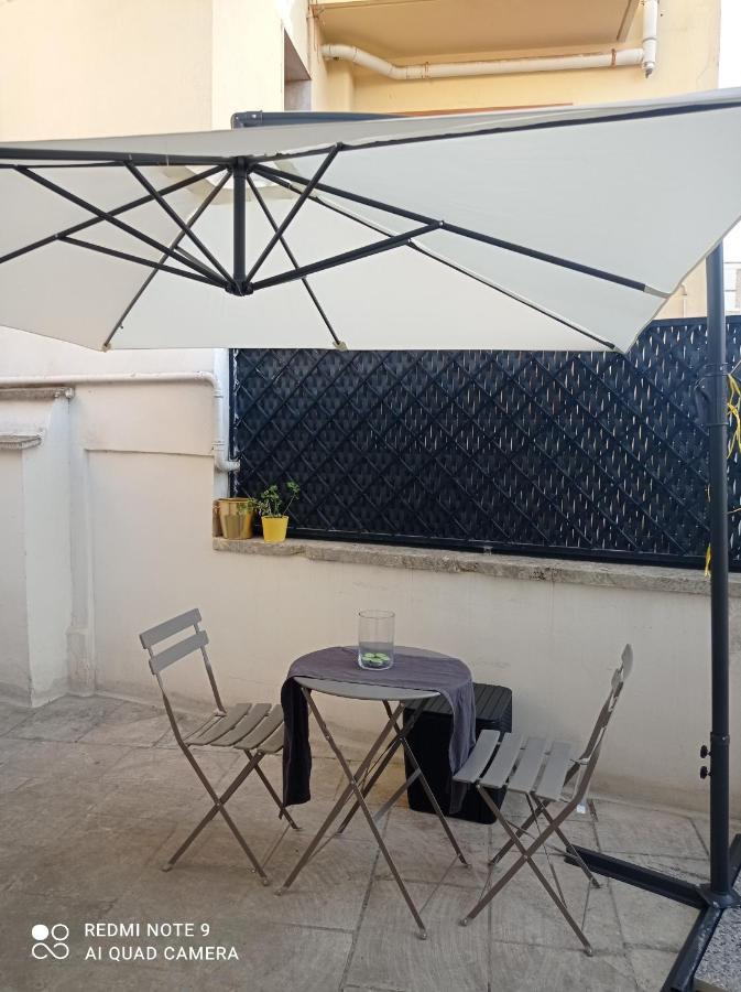 Room Mazzini Lecce Exterior foto