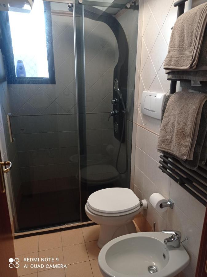 Room Mazzini Lecce Exterior foto